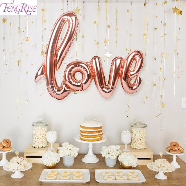 Rose Gold Love Foil Balloon-Decoren